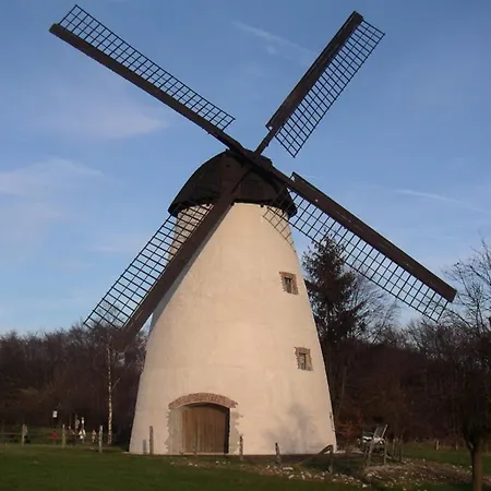 Zur Windmühle Restaurant - Hotel