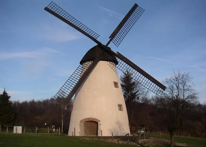 Zur Windmuehle Restaurant - فندق